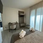 The Lido شقة